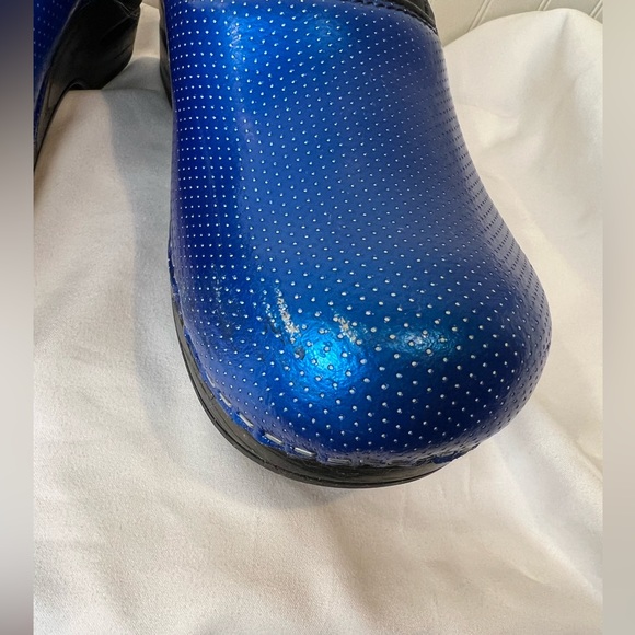 Sanita Professional Clogs Blue Patent Leather Size 10 - Picture 7 of 9